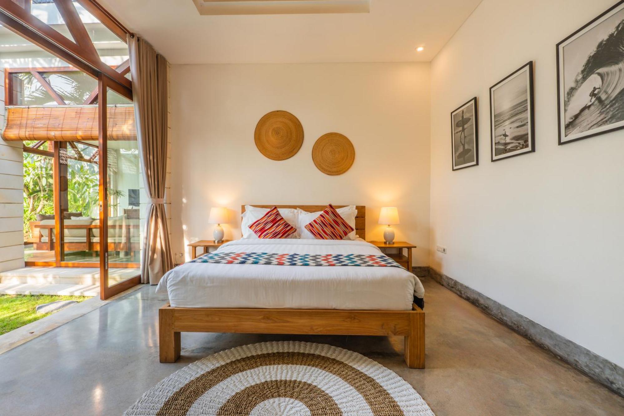 Canggu Escape Villa Exterior photo