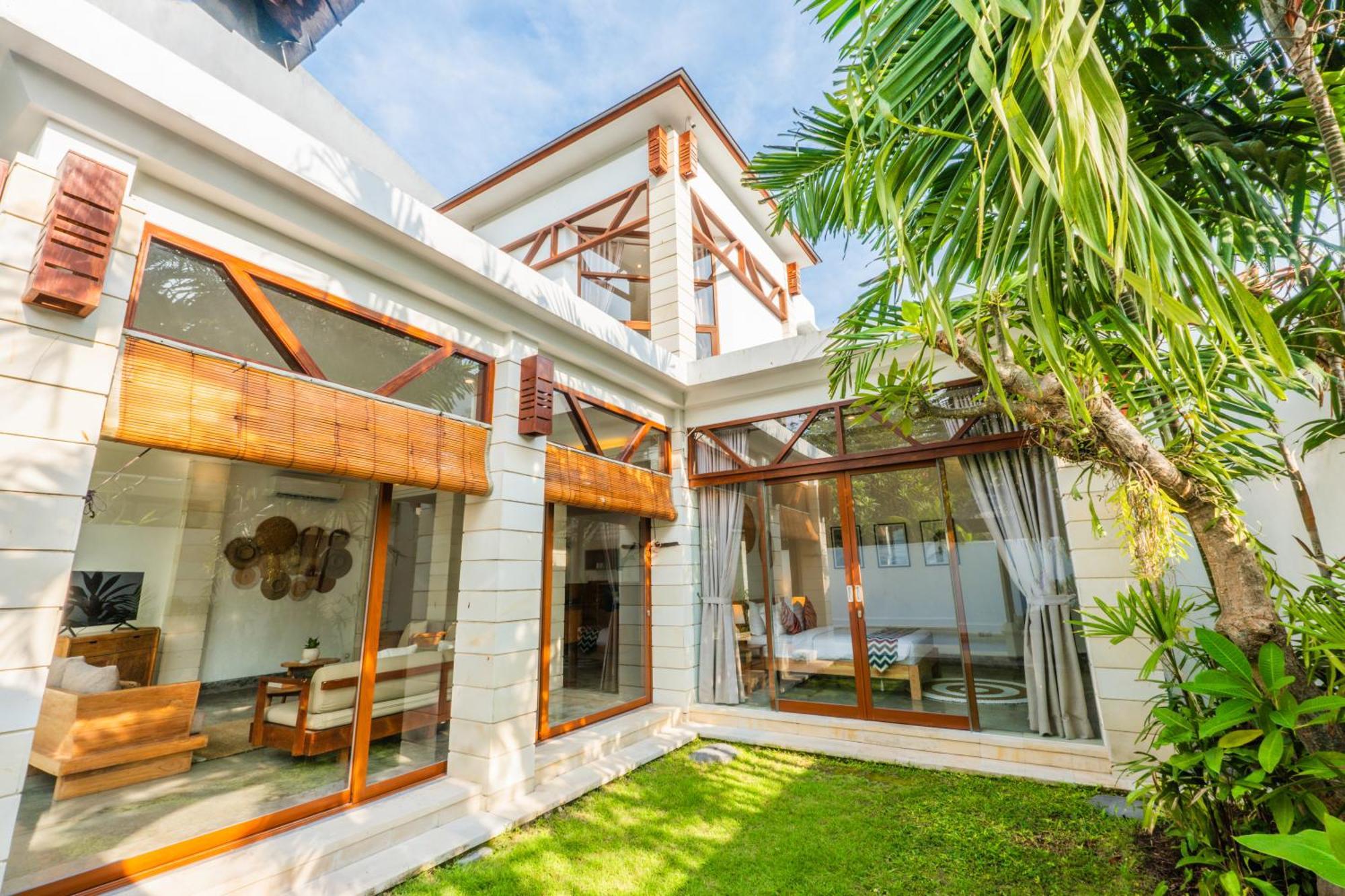 Canggu Escape Villa Exterior photo