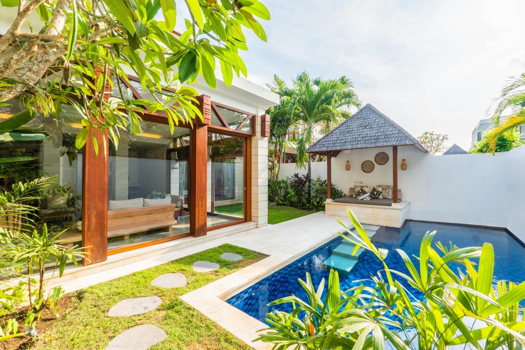 Canggu Escape Villa Exterior photo